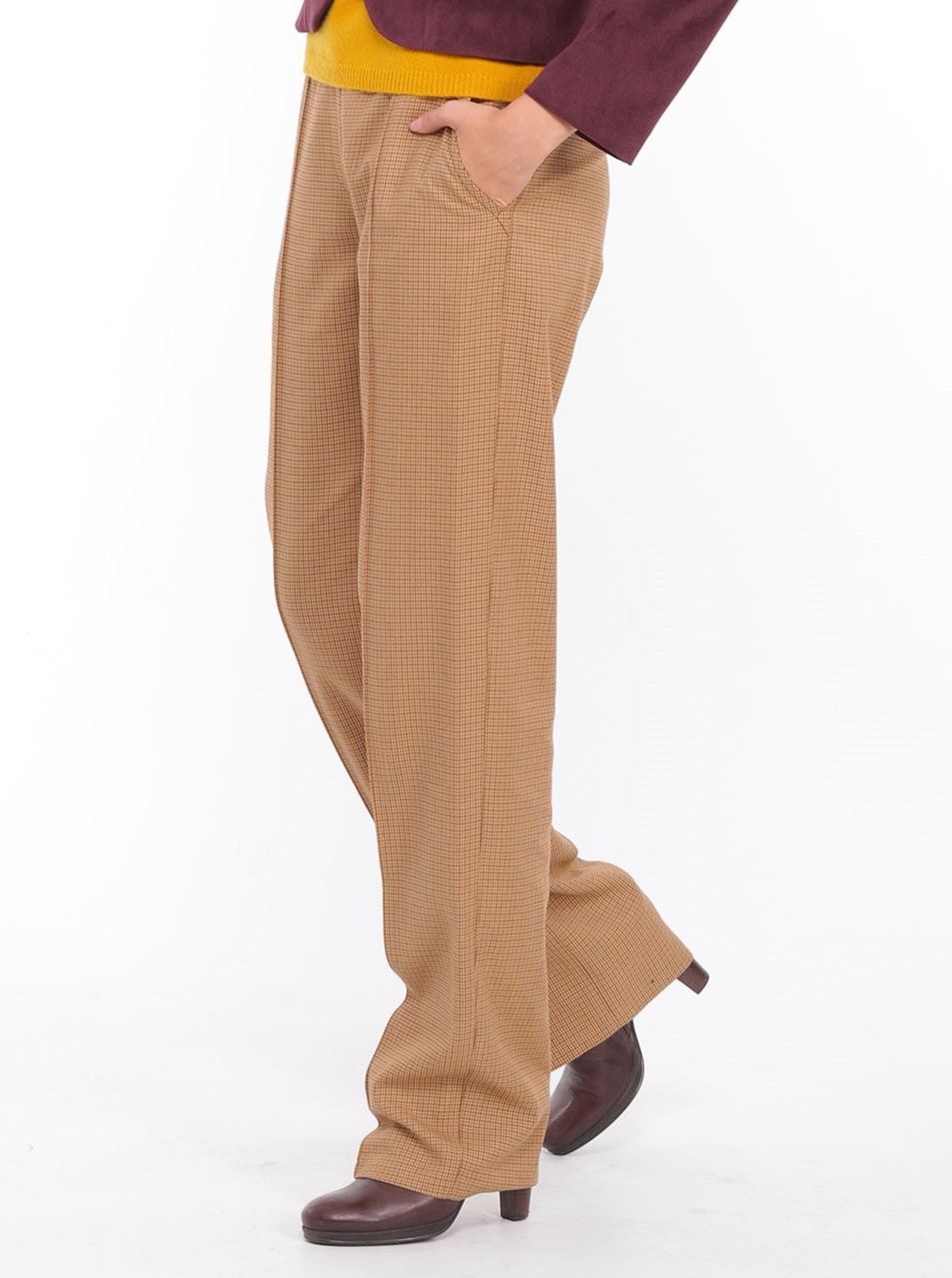 Pantalon droit à petits carreaux beige